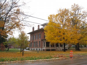 A photograph of the Morgan-Manning House in the Fall prior to the fire